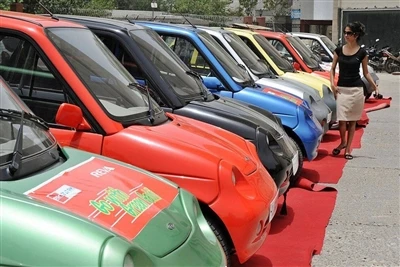 Mažų automobilių pardavimas Indijoje per antrąjį ketvirtį sumažėjo 75 % per m...