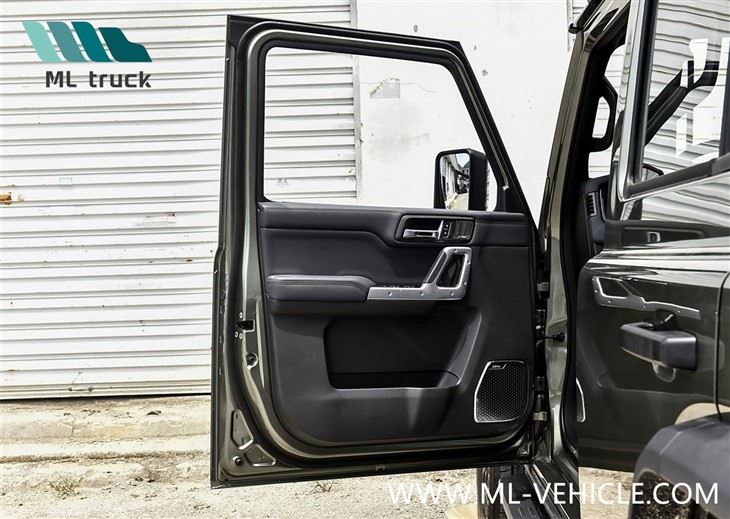 2024 BAW 212 SUV T01