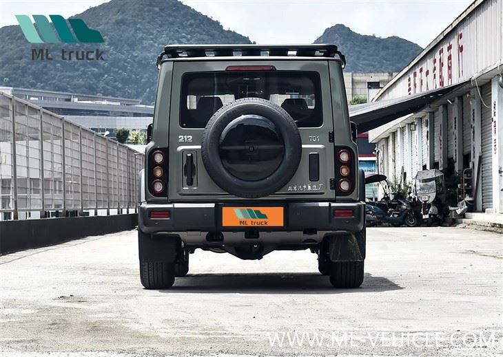 2024 BAW 212 SUV T01