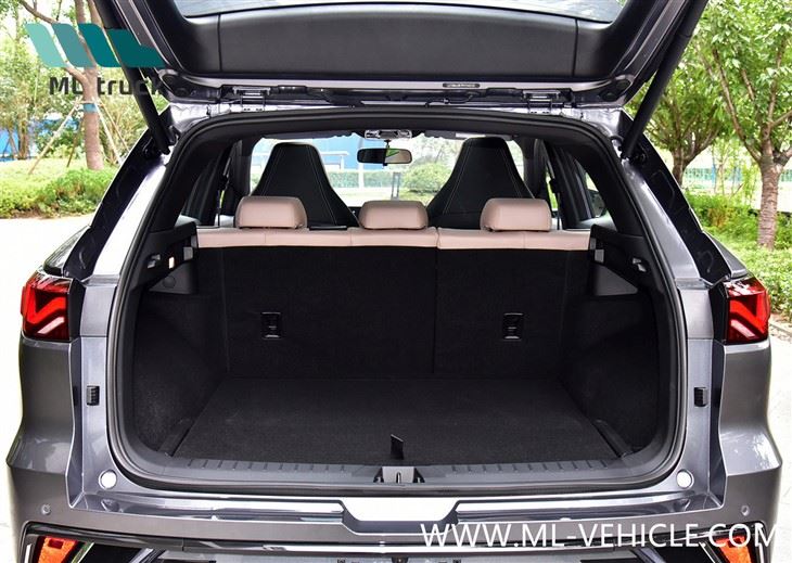 JAC QX PHEV SUV