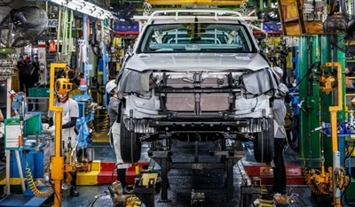 „Isuzu“ statys gamyklą JAV, kad reaguotų į tarifų poveikį